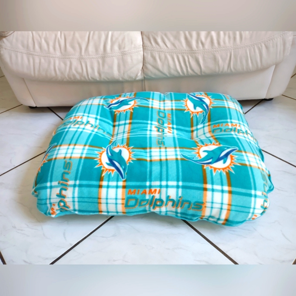 Dog bed x large new 32x27 x5